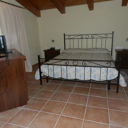 Villa Rosamaria San Chirico Raparo Стая снимка